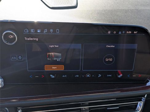 New 2026 Chevrolet Traverse Z71 w/ Enhanced Driving Package image 31