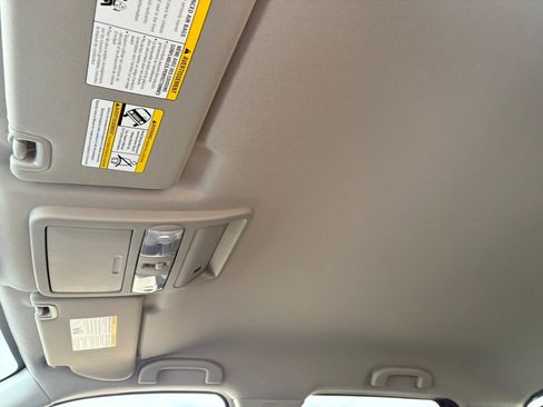 New 2026 Nissan Frontier SV w/ SV Convenience Package image 19