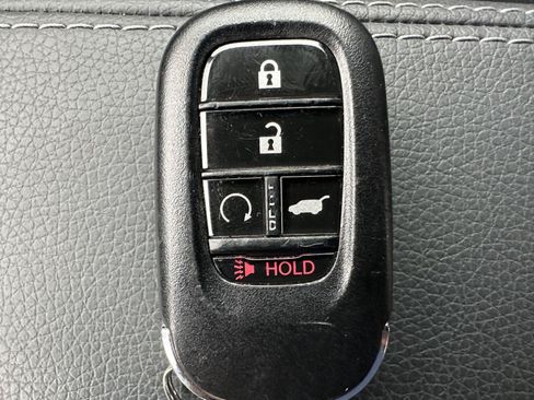Used 2023 Honda Pilot EX-L image 14