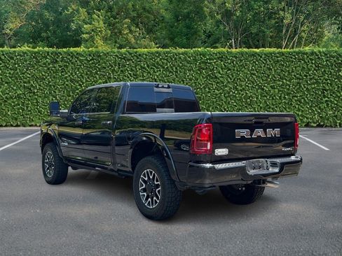 Used 2025 RAM 2500 Limited AWD/4WD image 6
