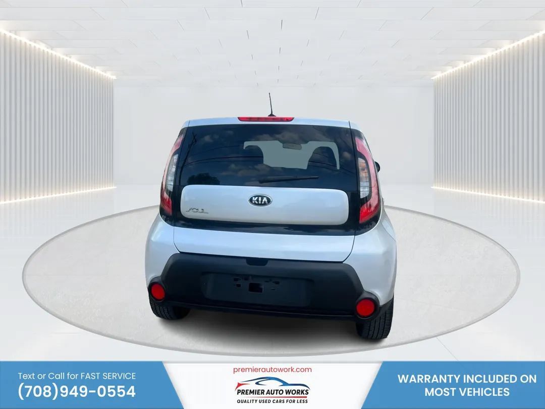 Used 2015 Kia Soul + FWD image 5