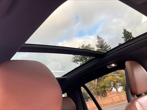 Used 2022 Volvo XC90 T8 Inscription w/ Advanced Package image 25