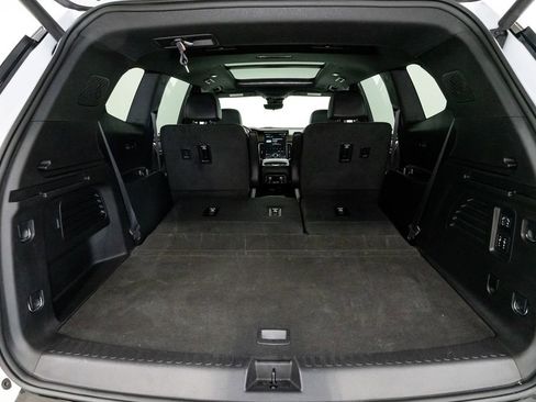 Used 2024 GMC Acadia Denali w/ Super Cruise Package image 38