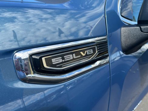 Used 2024 GMC Sierra 1500 SLT image 7