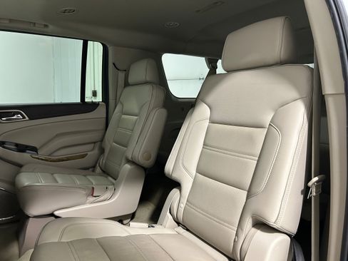 Used 2017 GMC Yukon XL Denali image 30