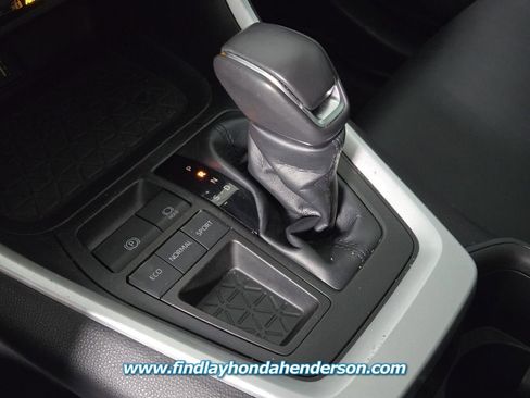 Used 2023 Toyota RAV4 XLE Premium image 20