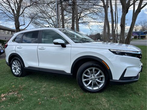 Certified 2023 Honda CR-V EX-L image 3