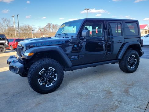 Used 2025 Jeep Wrangler Unlimited Rubicon 4xe w/ Safety Group image 2
