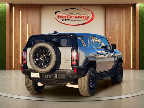New 2026 GMC Hummer EV SUV AWD/4WD image 4