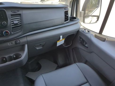 New 2025 Ford Transit 150 Low Roof image 15