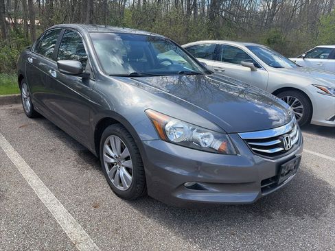 Used 2011 Honda Accord EX-L image 3