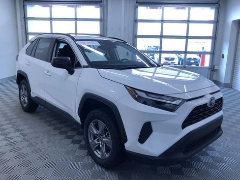 Certified 2025 Toyota RAV4 LE AWD/4WD image 36