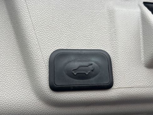Used 2017 Buick Enclave Convenience w/ Trailering Package FWD image 28