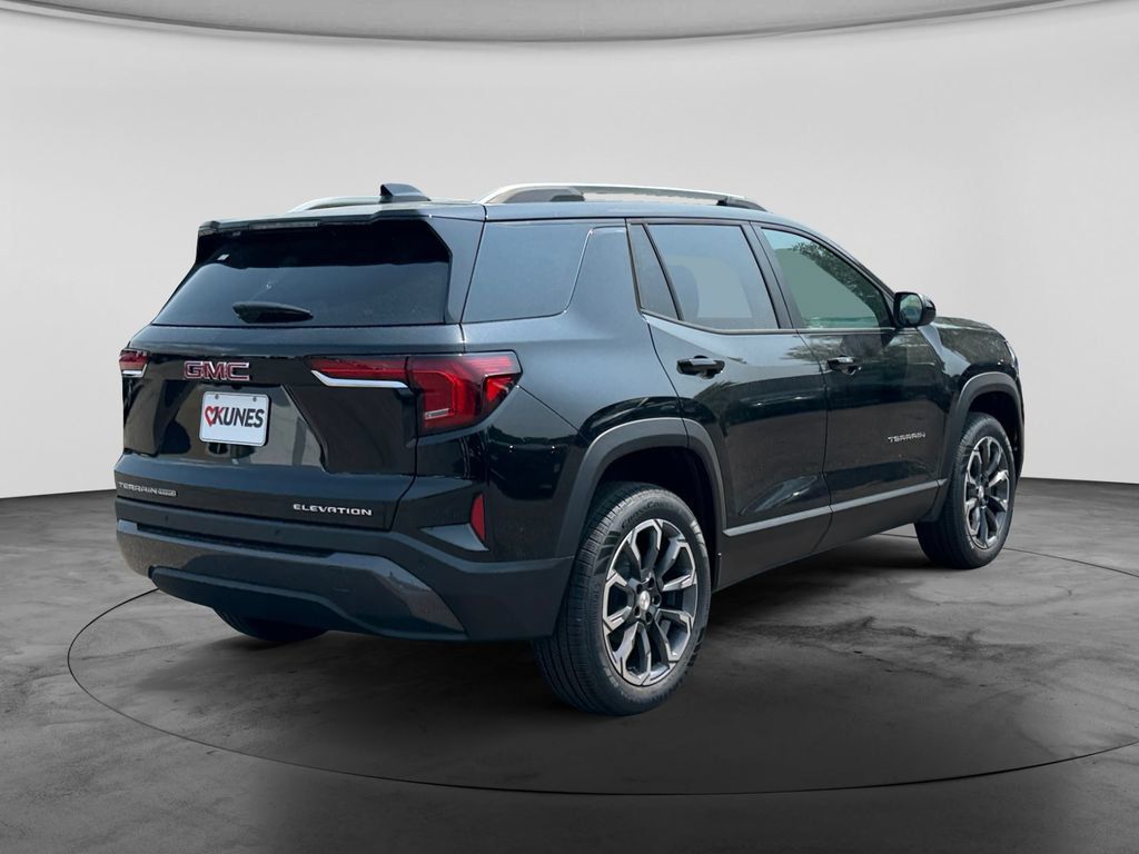 New 2027 GMC Terrain Elevation w/ Elevation Premium Package AWD/4WD image 8