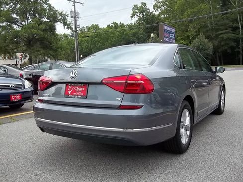 Used 2016 Volkswagen Passat 1.8T S FWD image 3