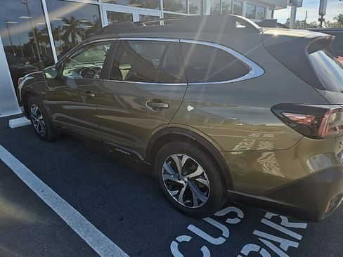 Used 2021 Subaru Outback Limited XT image 7