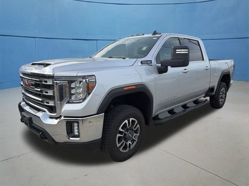 Used 2022 GMC Sierra 2500 SLE w/ SLE Value Package; image 6