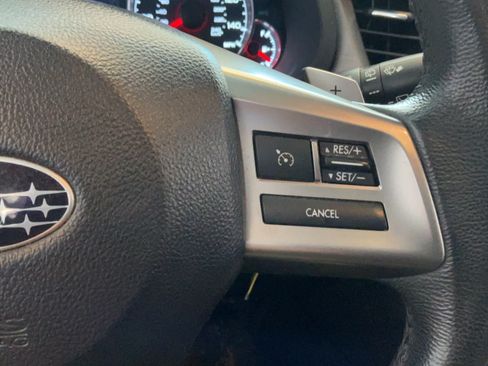 Used 2014 Subaru Outback 2.5i Limited w/ Moonroof Package AWD/4WD image 17