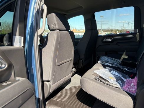 New 2026 Chevrolet Silverado 3500 LT image 15