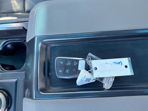 Used 2024 GMC Hummer EV 3X image 36