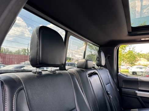 Used 2018 Ford F150 Lariat w/ Equipment Group 502A Luxury AWD/4WD image 29