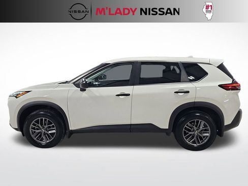 Used 2021 Nissan Rogue S image 4
