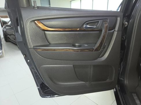 Used 2013 GMC Acadia Denali AWD/4WD image 19