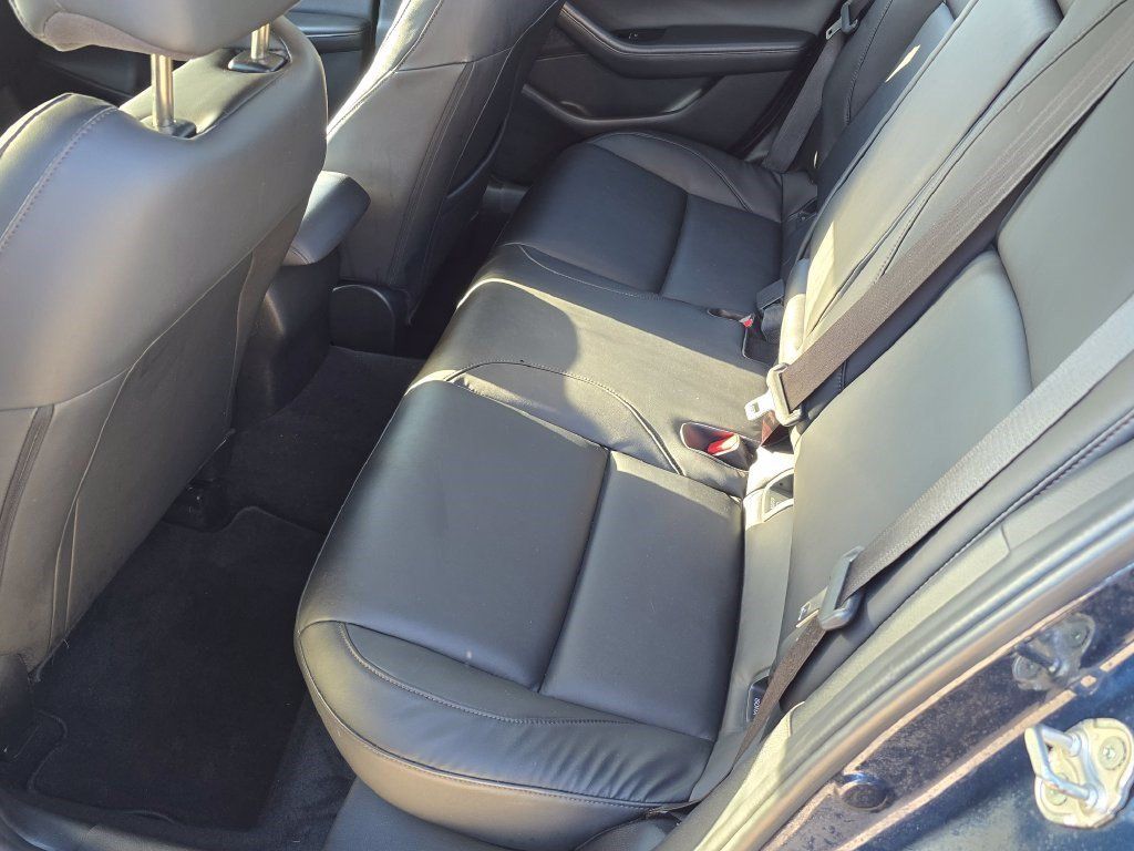 Used 2025 MAZDA MAZDA3 s FWD image 30