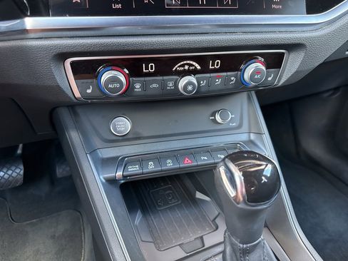 Used 2020 Audi Q3 2.0T Prestige w/ Prestige Package image 21