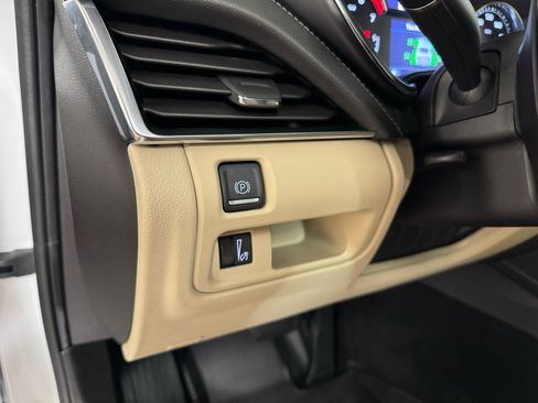 Used 2021 Cadillac CT5 Luxury w/ Sun And Sound Package image 19