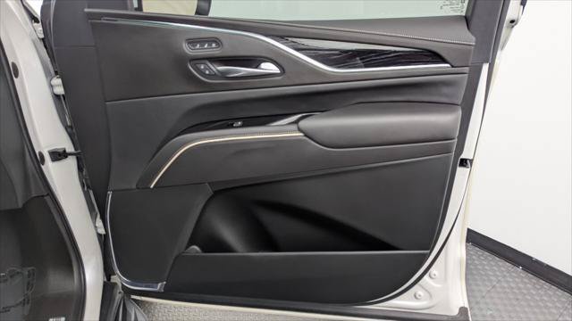 Used 2021 Cadillac Escalade Sport RWD image 22