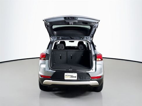 Used 2024 Chevrolet TrailBlazer LT image 24