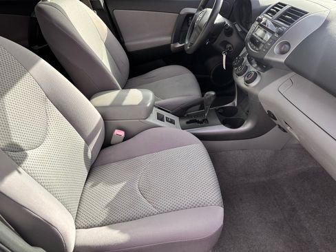 Used 2006 Toyota RAV4 4WD image 10