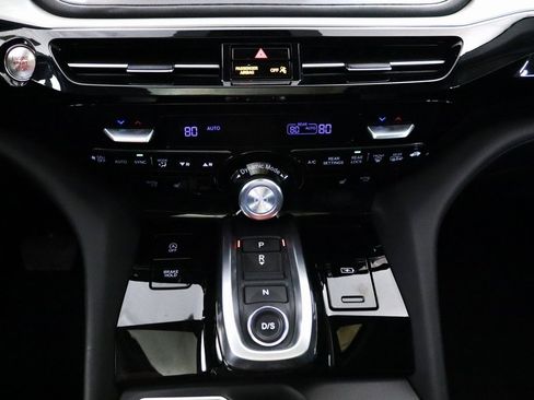 Used 2023 Acura MDX SH-AWD w/ Technology Package image 25