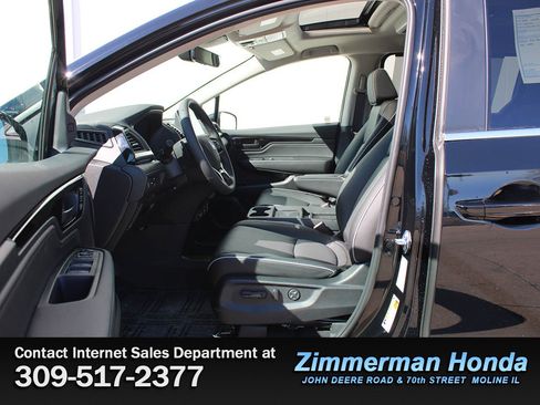New 2026 Honda Odyssey Touring image 15