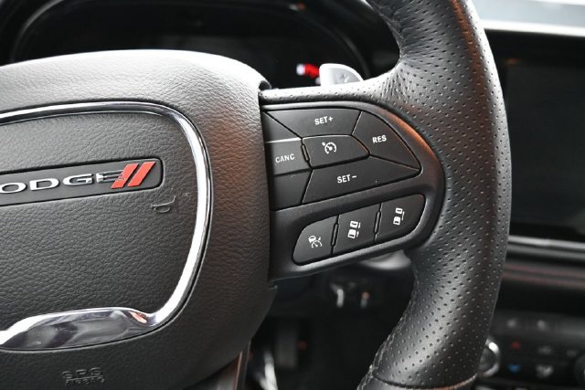 Used 2025 Dodge Durango R/T AWD/4WD image 18