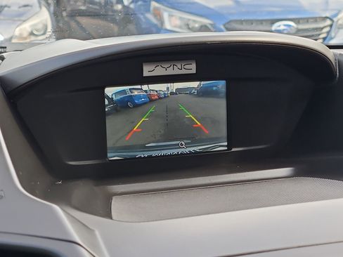 Used 2015 Ford Escape SE image 20