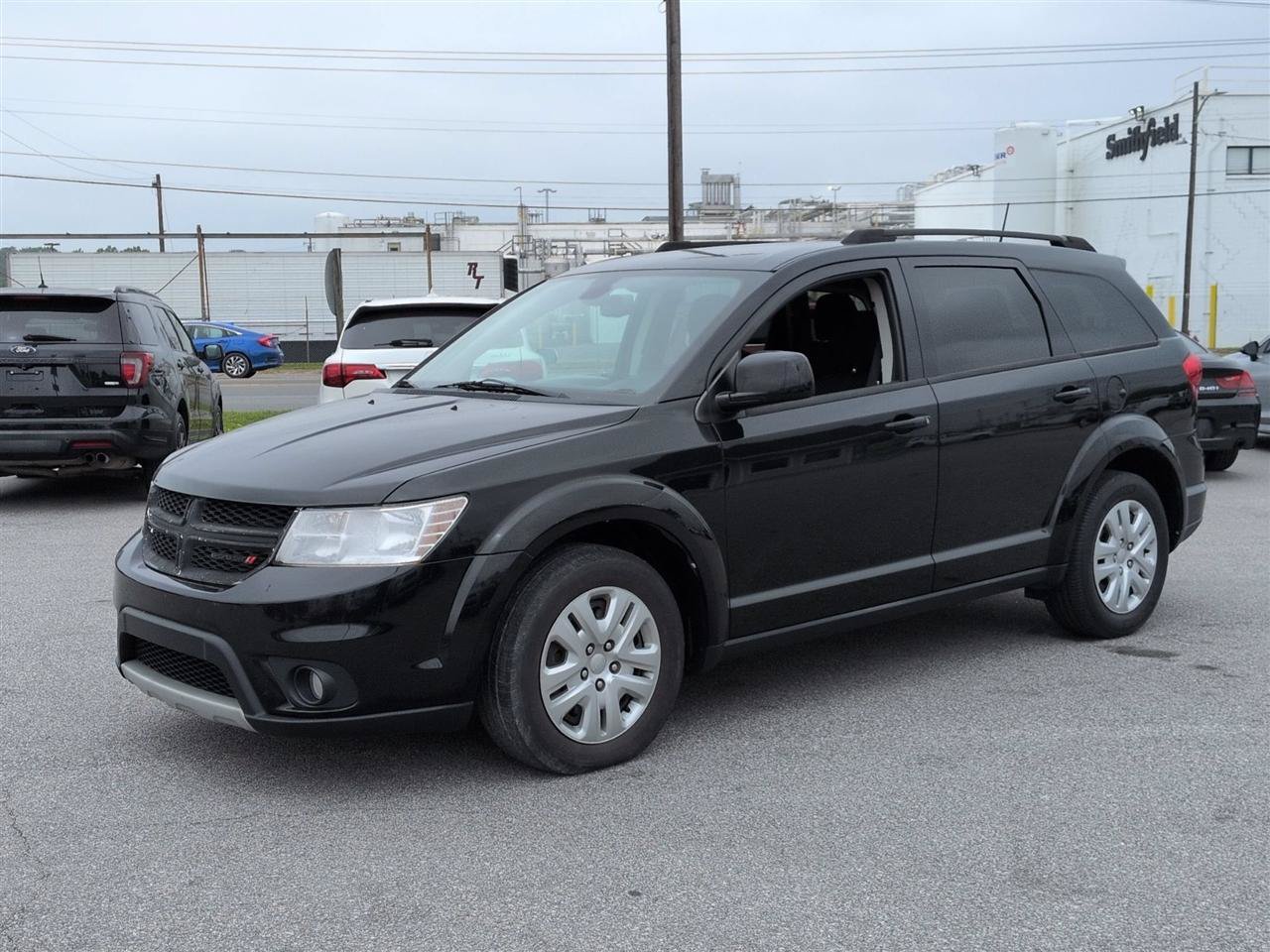 Used 2019 Dodge Journey SE FWD image 7