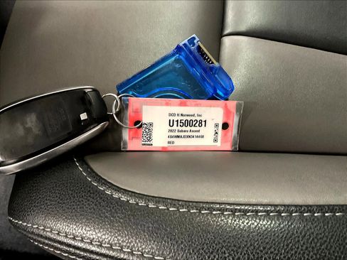 Used 2022 Subaru Ascent Onyx Edition image 32