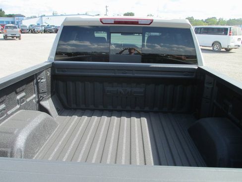 New 2026 GMC Sierra 1500 AT4 w/ AT4 Premium Package image 6