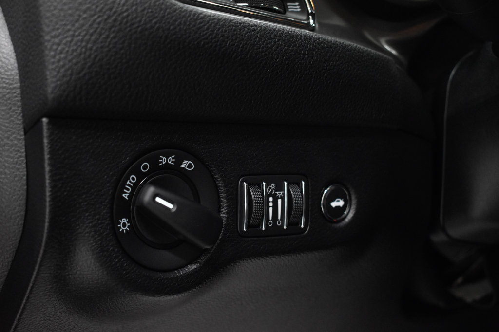 Used 2022 Dodge Challenger SRT Super Stock RWD image 20