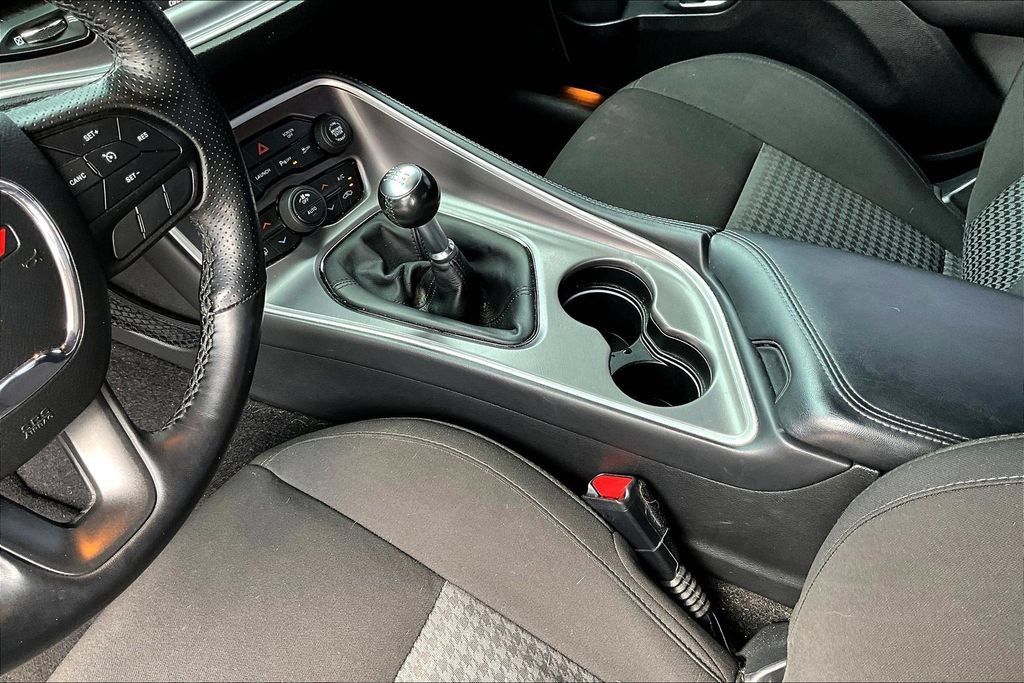 Used 2021 Dodge Challenger R/T Scat Pack RWD image 17