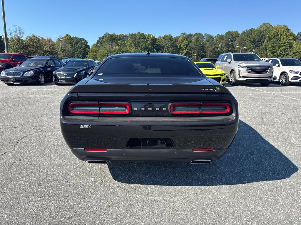 Used 2022 Dodge Challenger R/T Scat Pack w/ Dynamics Package RWD image 4