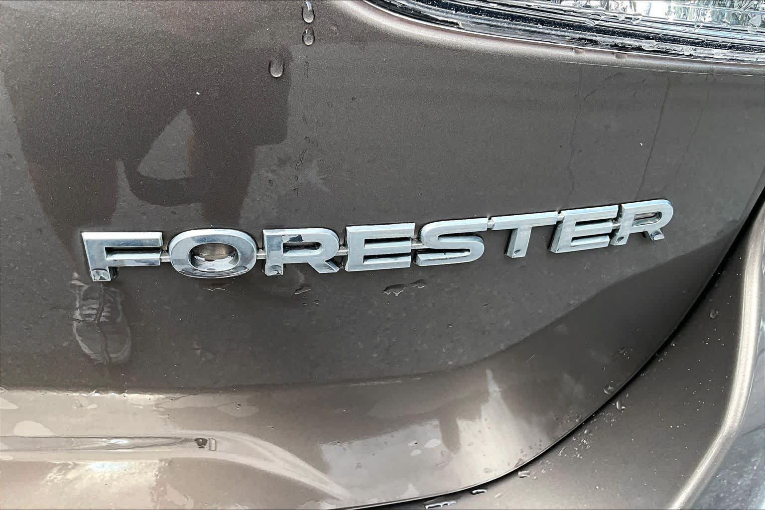 Used 2023 Subaru Forester Premium AWD/4WD image 19