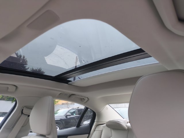 Certified 2024 Volvo S60 B5 Plus FWD image 15