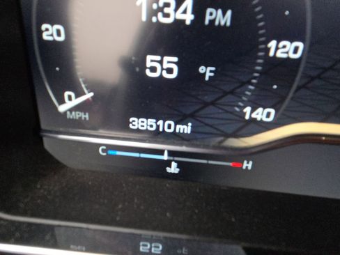 Used 2023 GMC Sierra 1500 SLE image 12