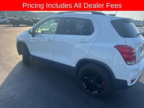Used 2020 Chevrolet Trax LT w/ Redline Edition FWD image 5