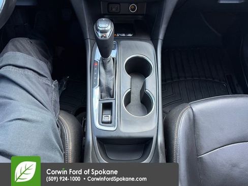 Used 2018 Chevrolet Equinox Premier image 34