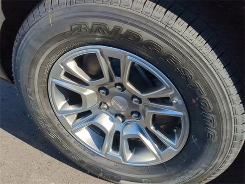 New 2024 Jeep Wagoneer 4WD w/ Convenience Group I image 13