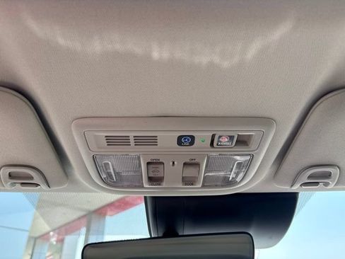 Used 2022 Honda Insight Touring image 21